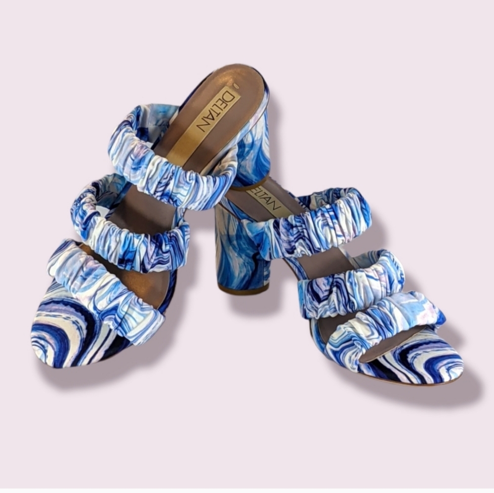 Colette Printed blue tricolor Three Band Dress Mules by Deltan size 8M
